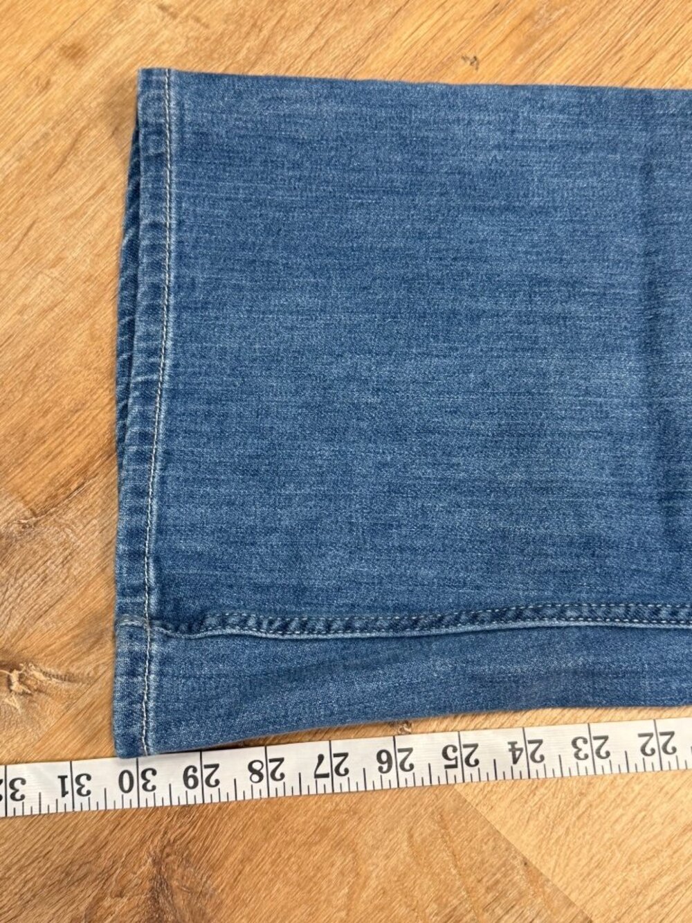 Pilcro Tower Flare Jeans Size 24 Mid-Rise Wide Leg Blue Denim Anthropologie - Picture 9 of 10